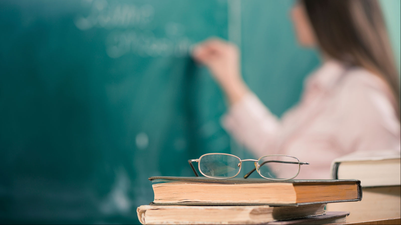 Capa Piso salarial dos professores é reajustado para R$ 4.867,77