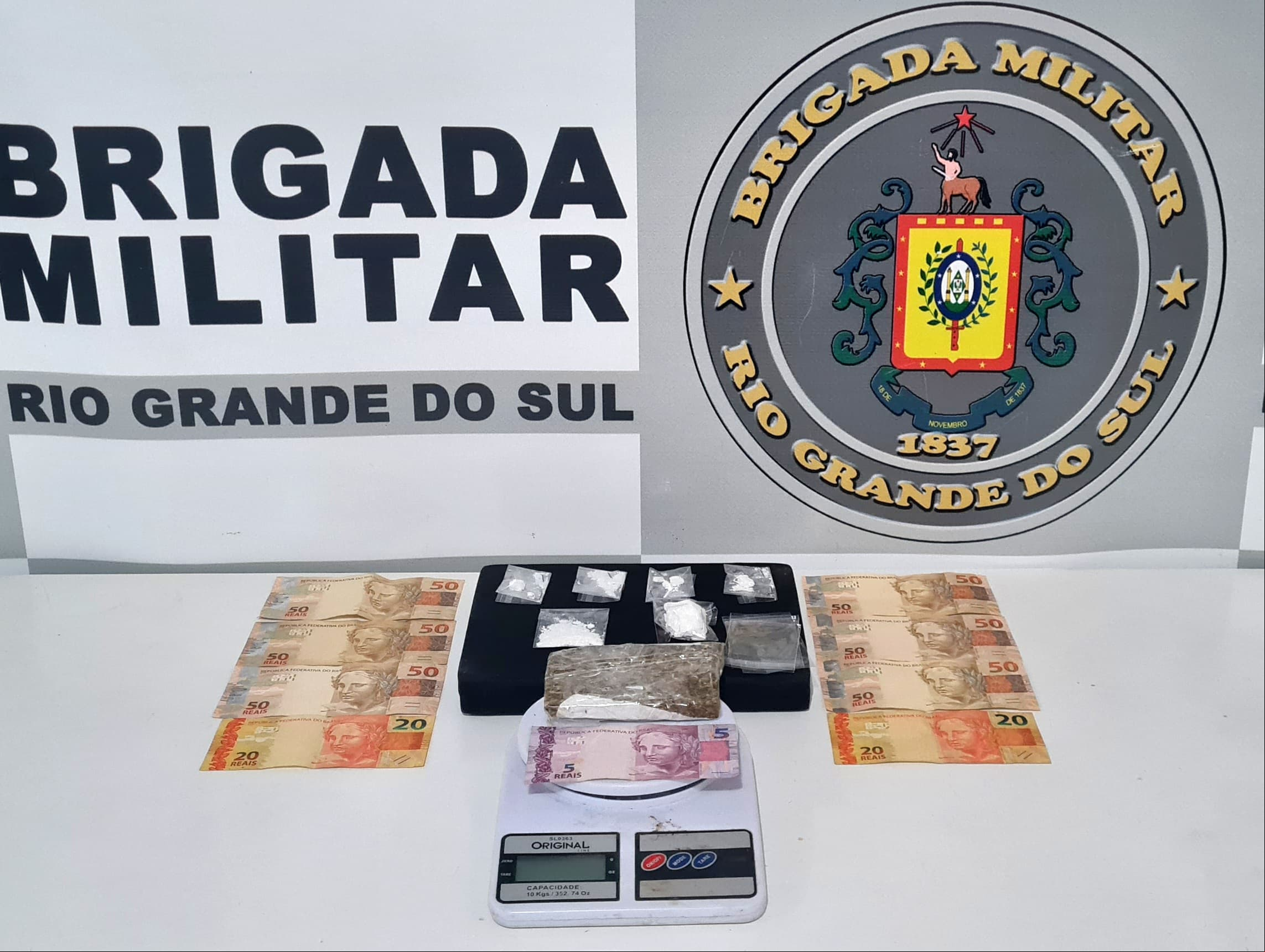 Capa Homem é preso por tráfico de drogas em Guaporé