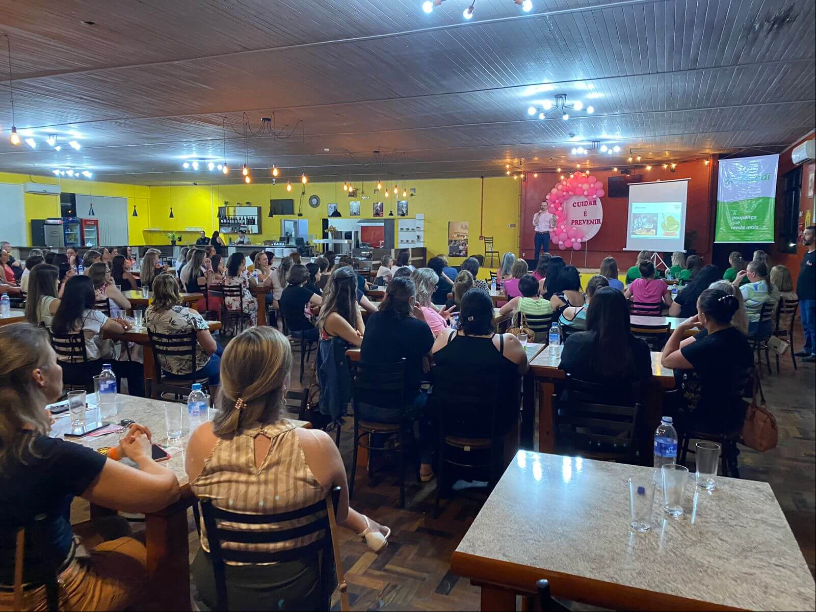 Capa Palestra sobre Longevidade marca o Outubro Rosa 2024 em Chapada