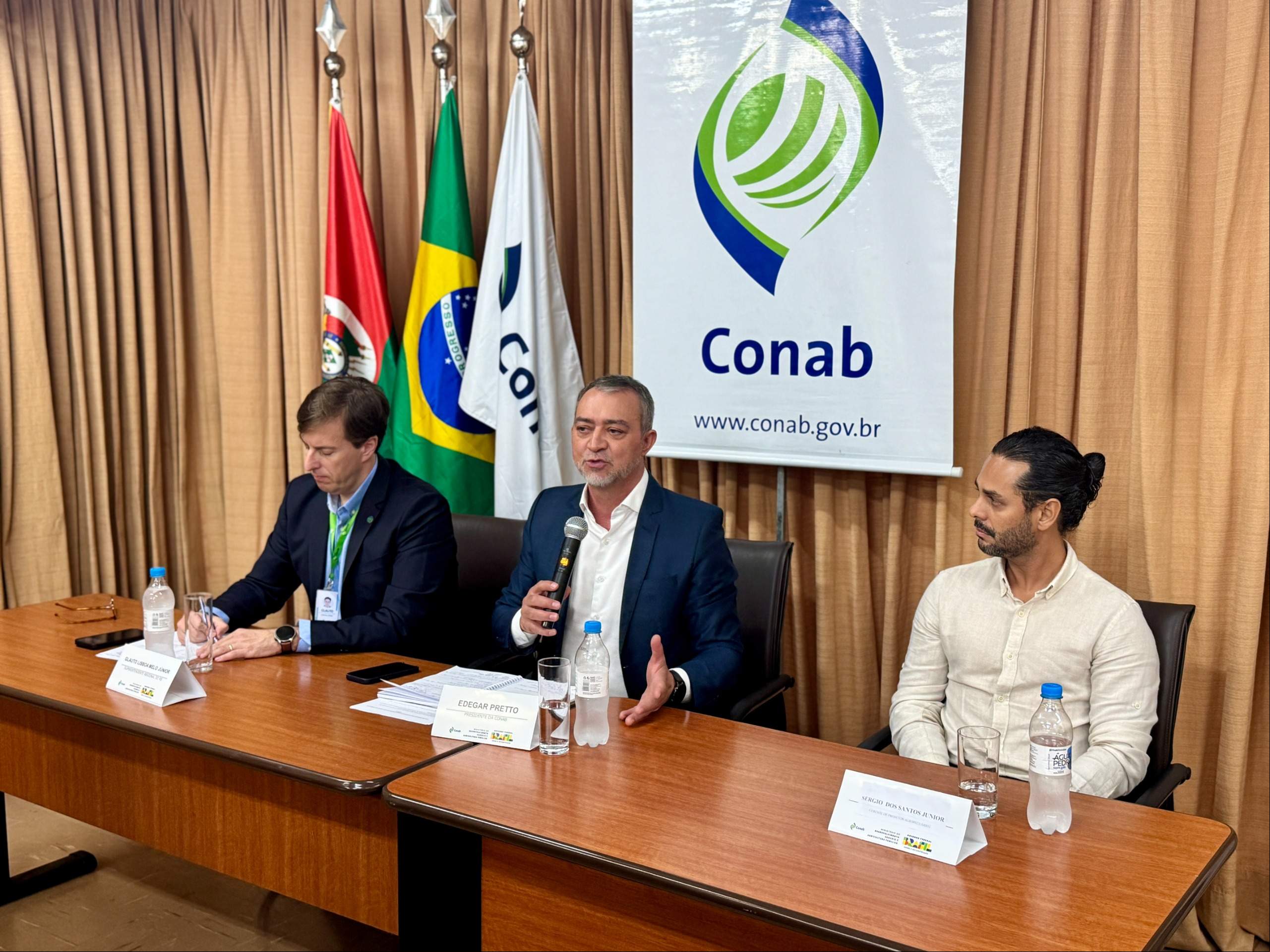 Capa Produtores gaúchos poderão vender arroz para a Conab a partir de abril