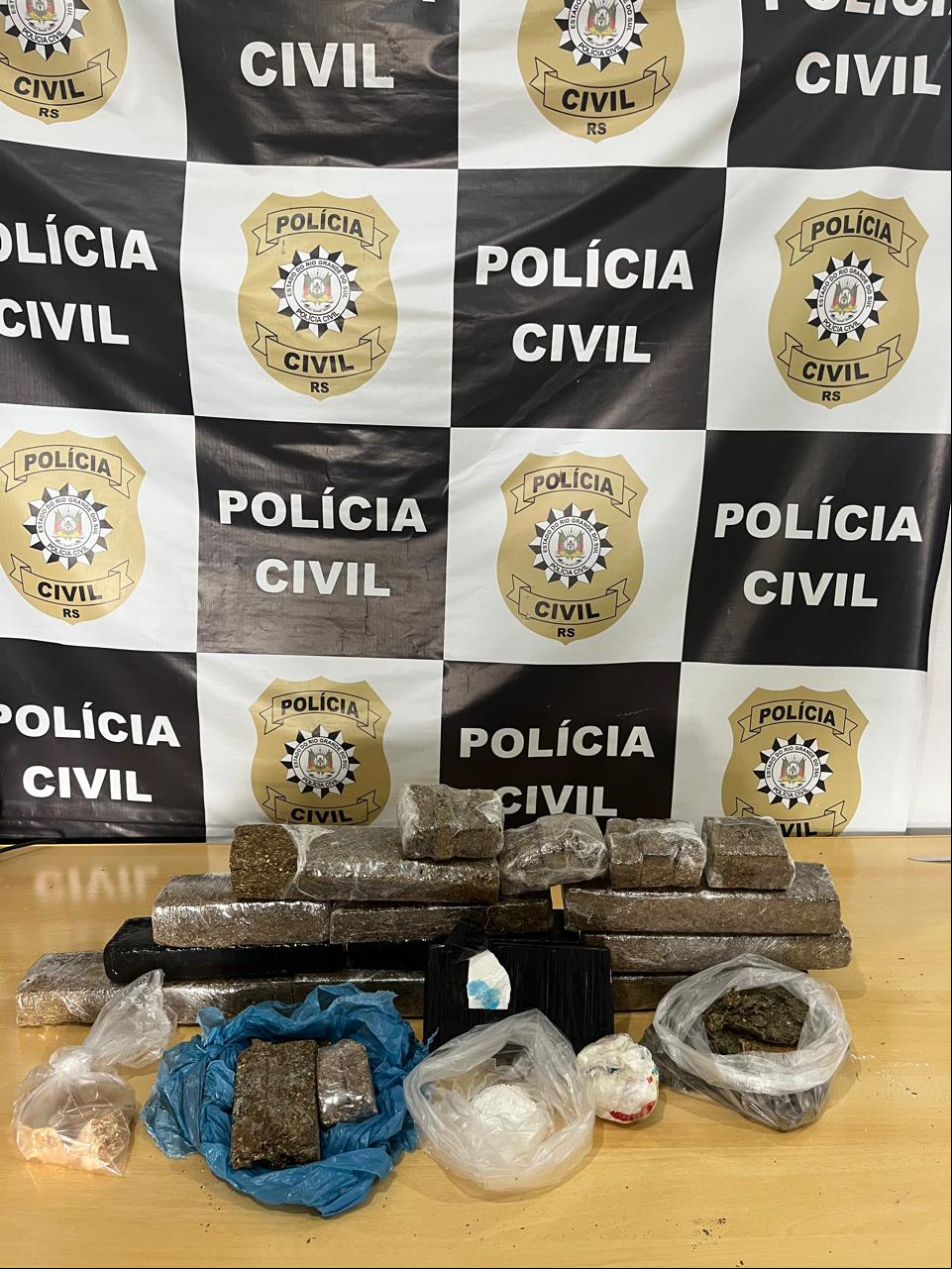 Capa Policia Civil apreende grande quantidade de drogas em Sarandi